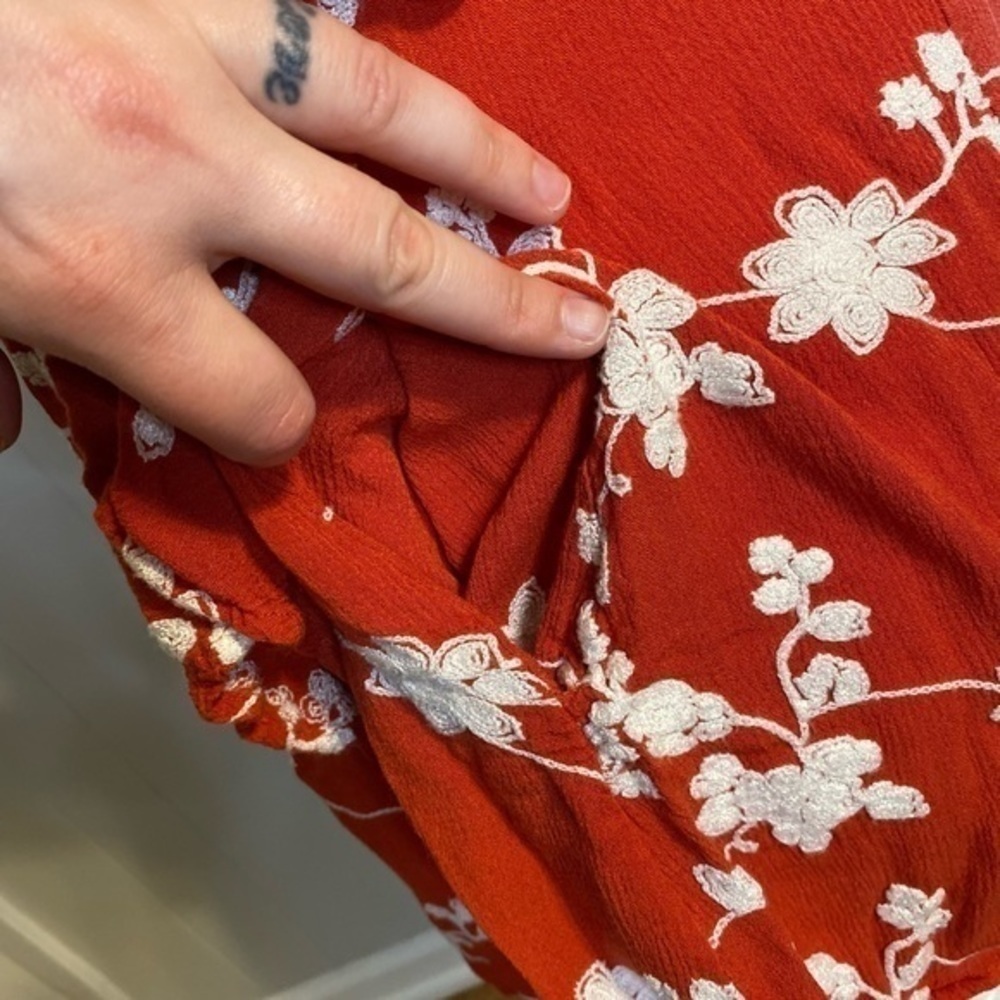 Umgee Floral Retro Long Angled Bell Sleeves Embroidery Mini Dress - Picture 5 of 7